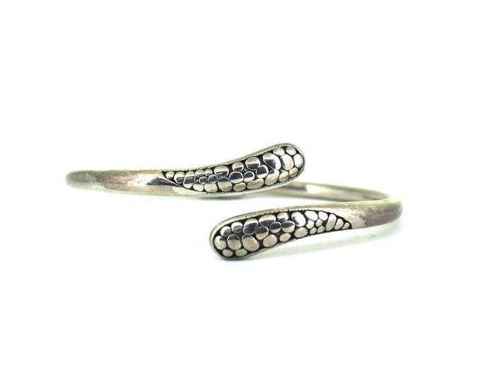 Vintage Snake Heads Hinged Bangle Bracelet  925 Sterling Silver BR 3813