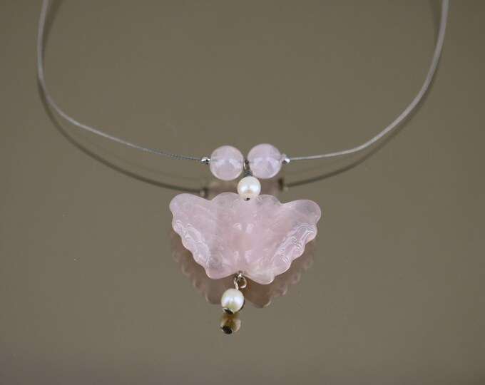 Vintage Yue Sai Rose Quartz Cut Butterfly Shape Beads Beaded White Pearl Pendant Design Necklace 925 Sterling Silver NC 1799