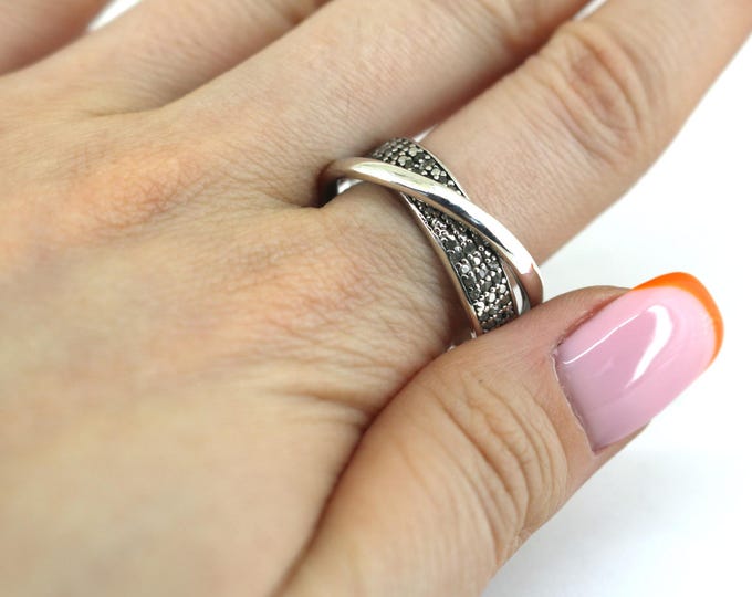 Vintage Size 7.75  X Crossover Signed DBJ Inlaid Diamond Cocktail Design Ring 925 Sterling RG 4723