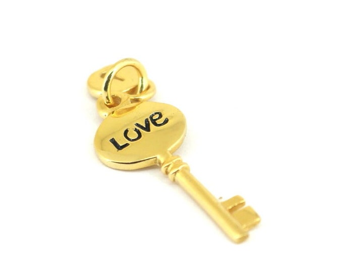 Vintage Love Small Locket Gold Plated Key Design Pendant 925 Sterling Silver PD 2901