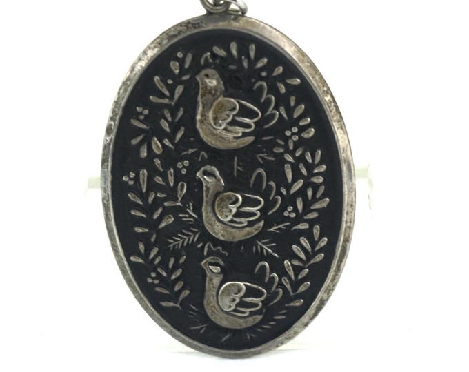 Vintage International Sterling Three French Hens Large Oval Pendant 925 Sterling Silver PD 2074