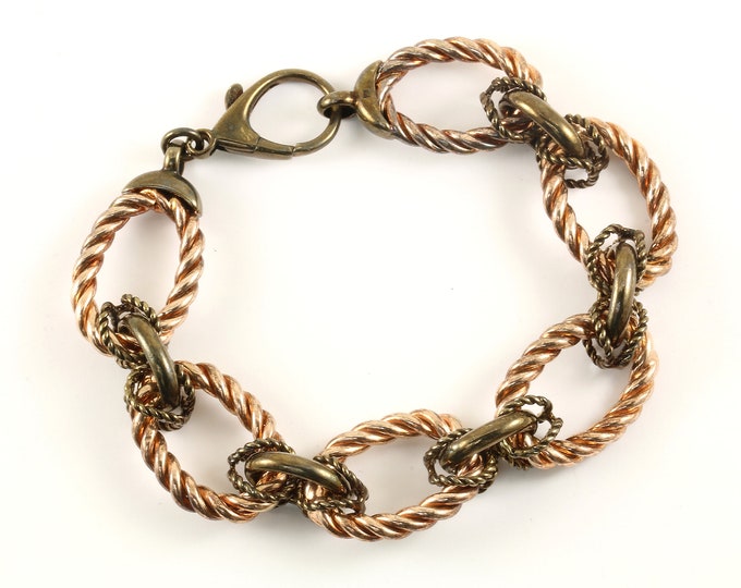 Vintage Beautiful Italy Oval Textured Rope Design Links Bracelet 925 Sterling BR 2809