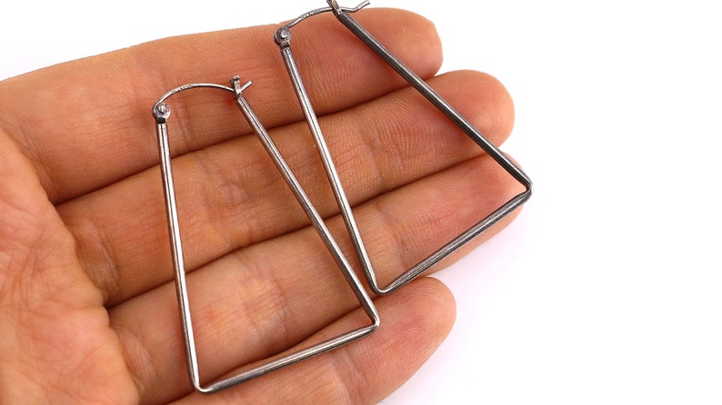Vintage Beautiful Rectangle Geometric Design Hoop Earrings 925 Sterling ER 1393