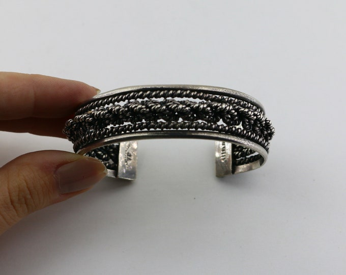 Vintage Navajo JA Stamped Braided Twisted Rope Native American Design Cuff Bracelet 925 Sterling Silver BR 2365U