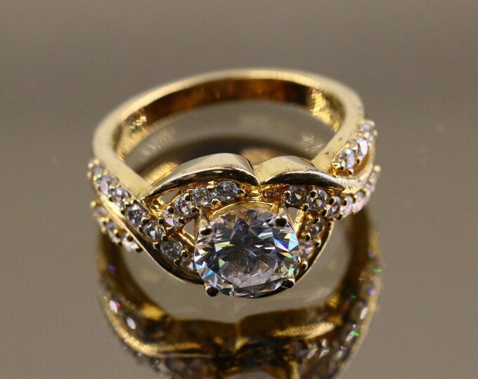 Sparkling Round Shape White Crystals CZ Gold Plated Braided Braid Design Ring 925 Sterling Silver Size 8 RG 4303k