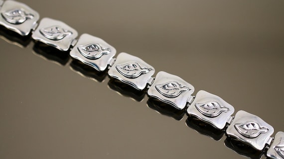 Vintage Leaf Design Rectangle Bars Link Bracelet … - image 1