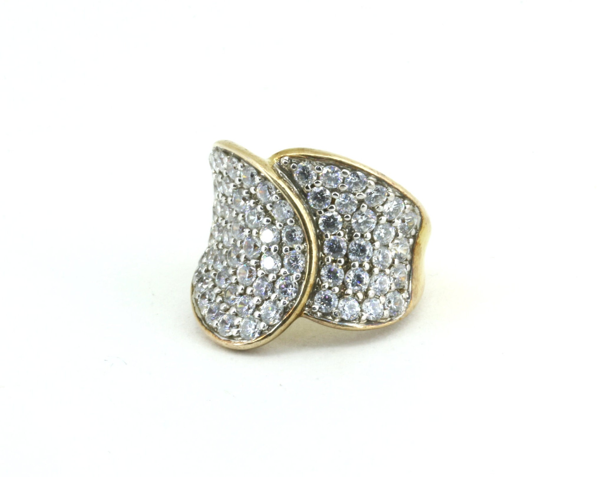 Vintage Size 6 Shiny Gold Plated White Crystals CZ Design Band