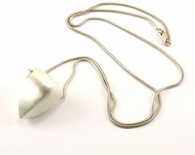 Vintage 30 Inch Modern Geometric Design Beautiful Pendant Necklace 925 Sterling Silver Nc 1001