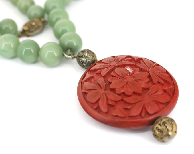 Vintage Jade Beads With Carved  Cinnabar Stations Beaded Design Chain Necklace Sterling NC 556