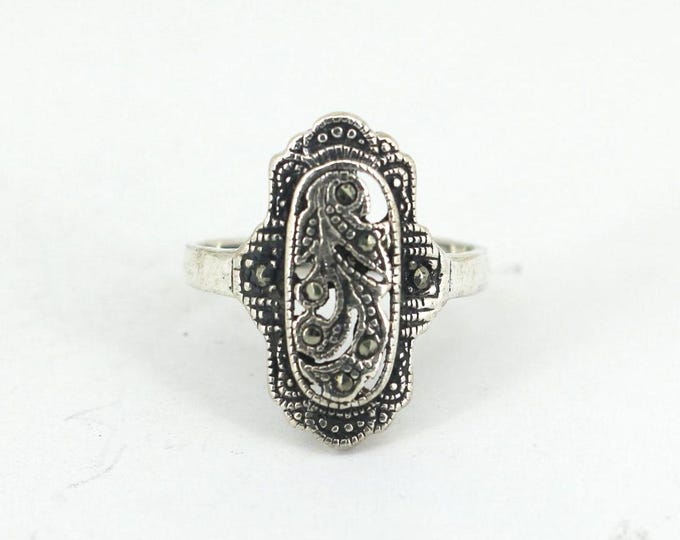 Vintage Thailand Size 7 Oval Marcasite Cocktail Ring 925 Sterling RG 4727