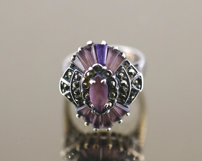 Vintage Floral Pink Purple Oval Shape Crystal CZ Marcasite Design Ring 925 Sterling Silver Size 5.75 RG 4294