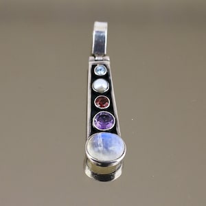 Vintage Beautiful Teardrop Elongated Shape Multi Color Natural Stones Crystals CZ Design Pendant 925 Sterling PD 2773