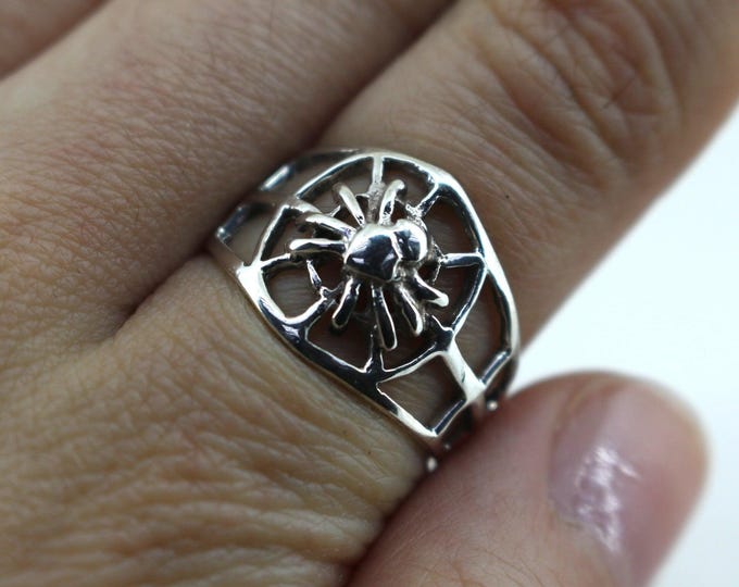 Vintage Size 7 Spider Web  Ring Sterling 925 Silver  RG 4328