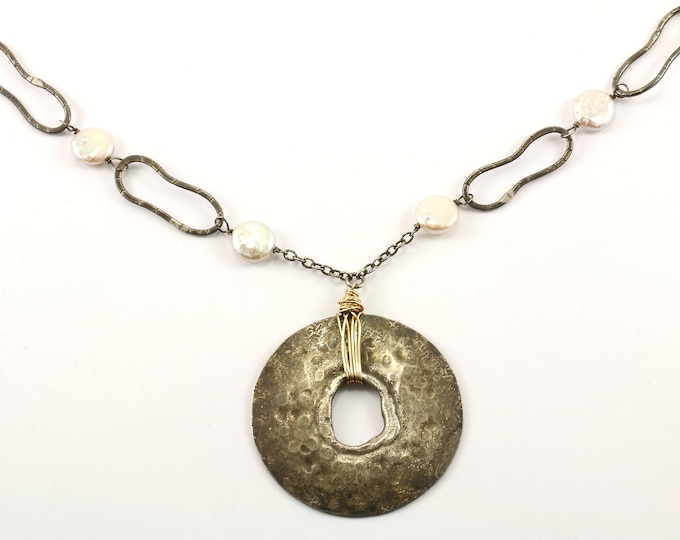Vintage Modern Design Mother of Pearl Necklace 925 Sterling NC 116-E