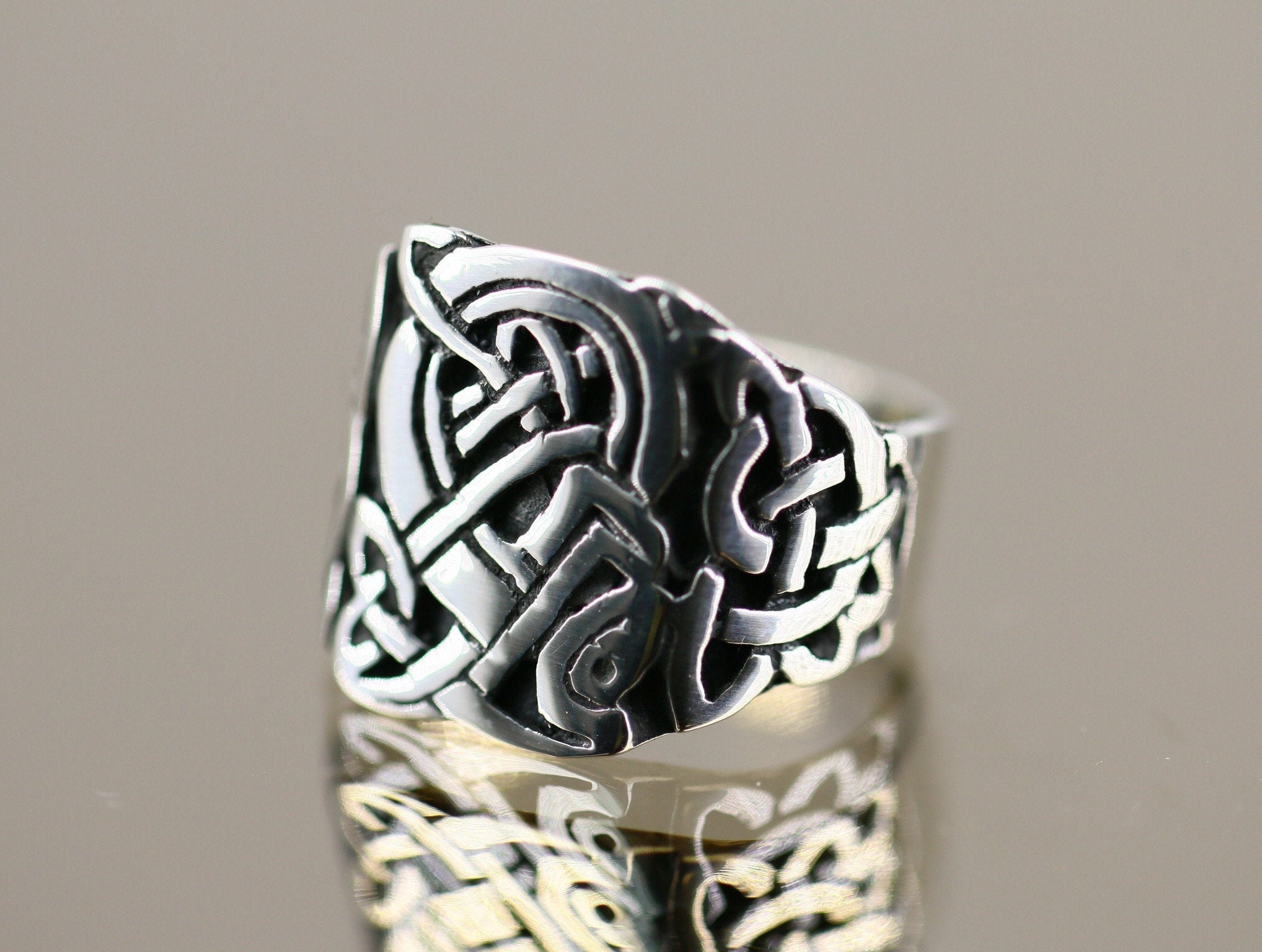 Vintage Size 9 Men Celtic Knot Snake Design Ring 925 Sterling