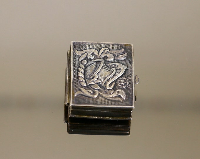 Vintage Hat Flower Floral Scroll Shape Small Box 925 Sterling OT 054