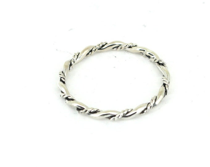 Vintage Size 9 Thin Handmade Double Braided Twisted Design Ring 925 Sterling Silver RG 4287B