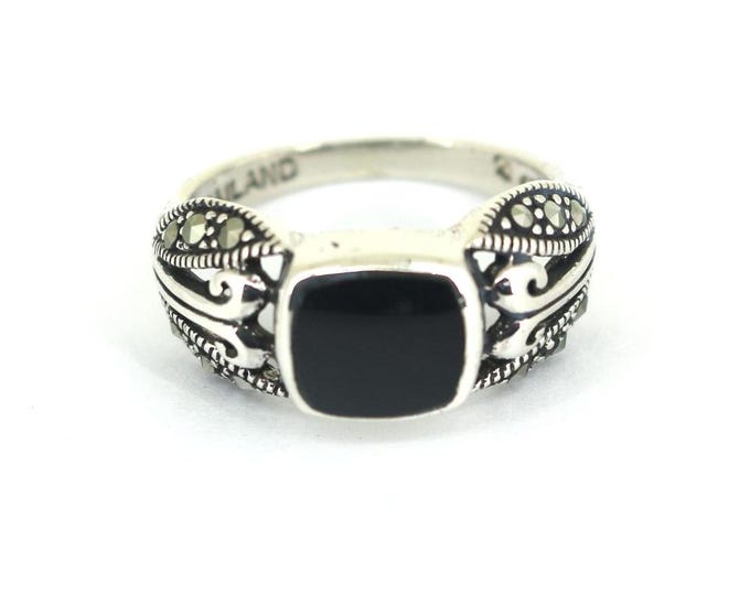 Vintage Modern Filigree Onyx and Marcasite Ring 925 Sterling Silver RG 963