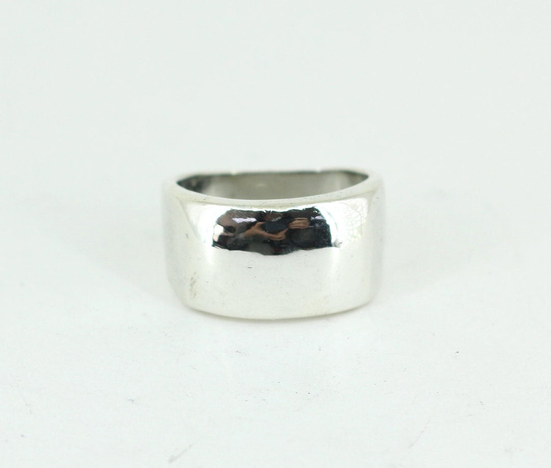 Vintage Size 7 Men Plain Polished Design Band Ring 925