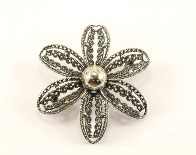 Vintage Flower Filigree Design Pin/Brooch 925 Sterling BB 702