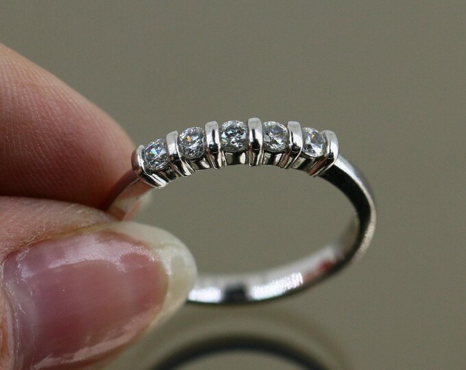Vintage Plain Round White CZ Crystals Wedding Thailand Design Band Ring 925 Sterling Silver Large Size 10 RG 4485