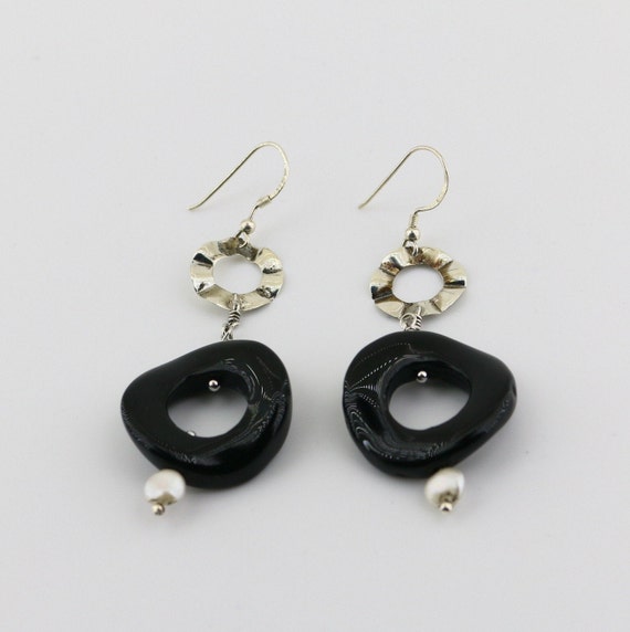 Vintage Black Onyx Round Abstract Modernist Minimalist Silver Earrings
