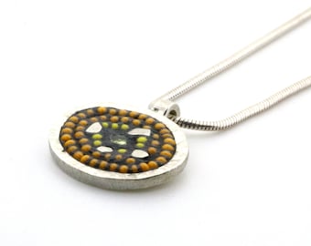 Vintage Round Eye Pendant & Snake Chain 925 Sterling Silver NC 2028