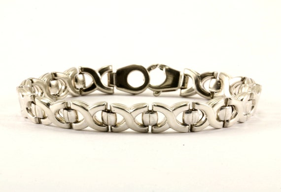 Vintage Xo Xo Design Link Bracelet 925 Sterling B… - image 1