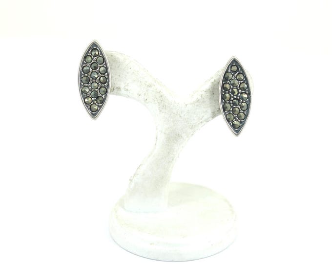 Vintage Shining Eyes Shaped Inlaid Marcasite Stud Back Earrings Sterling Silver ER 1725