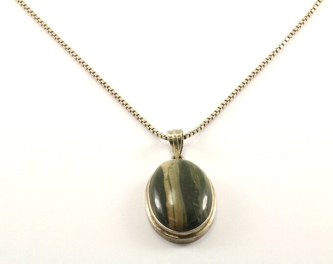 Vintage Large Oval Green Jasper Pendant Necklace 925 Sterling NC 1122
