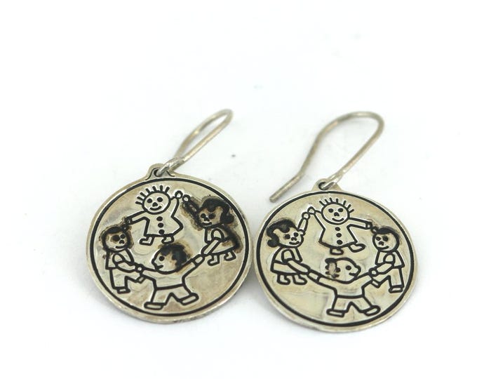 Vintage Mexico Playing Kids Engraved Drop Dangle  Earrings Sterling Silver 925 ER 1699