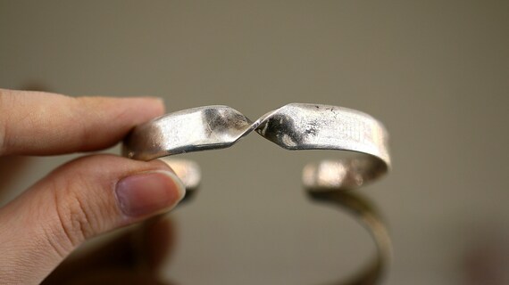 Vintage Plain Simple Twist Scroll Design Cuff Bra… - image 6