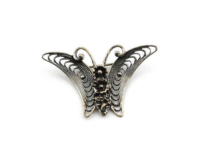 Vintage Beau Butterfly With Flowers Inside Nature Design Brooch Sterling Silver 925 BB 2310P