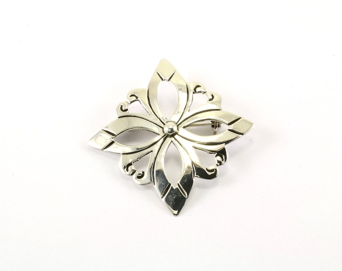 Vintage Taxco Floral Design Pin/Brooch 925 Sterling BB 1235