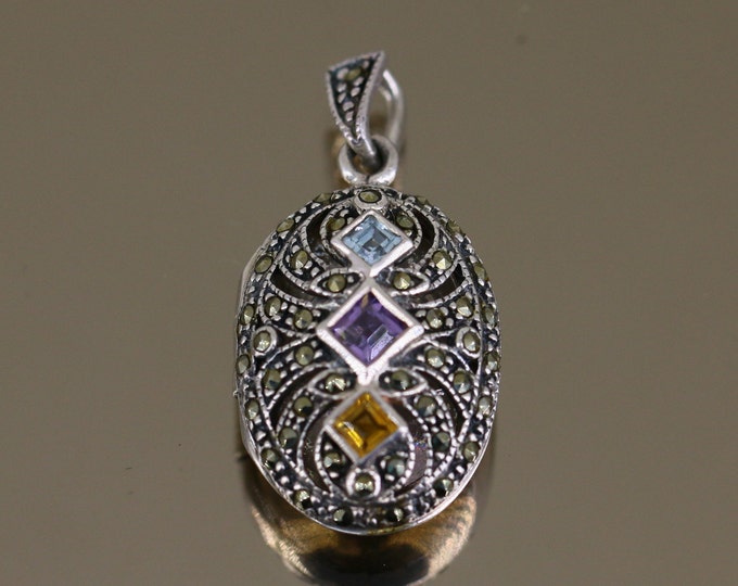 Vintage Oval Shiny Cut Scroll Art Deco Multi Color Crystals Marcasite Stones Locket Design Pendant 925 Sterling PD 2937