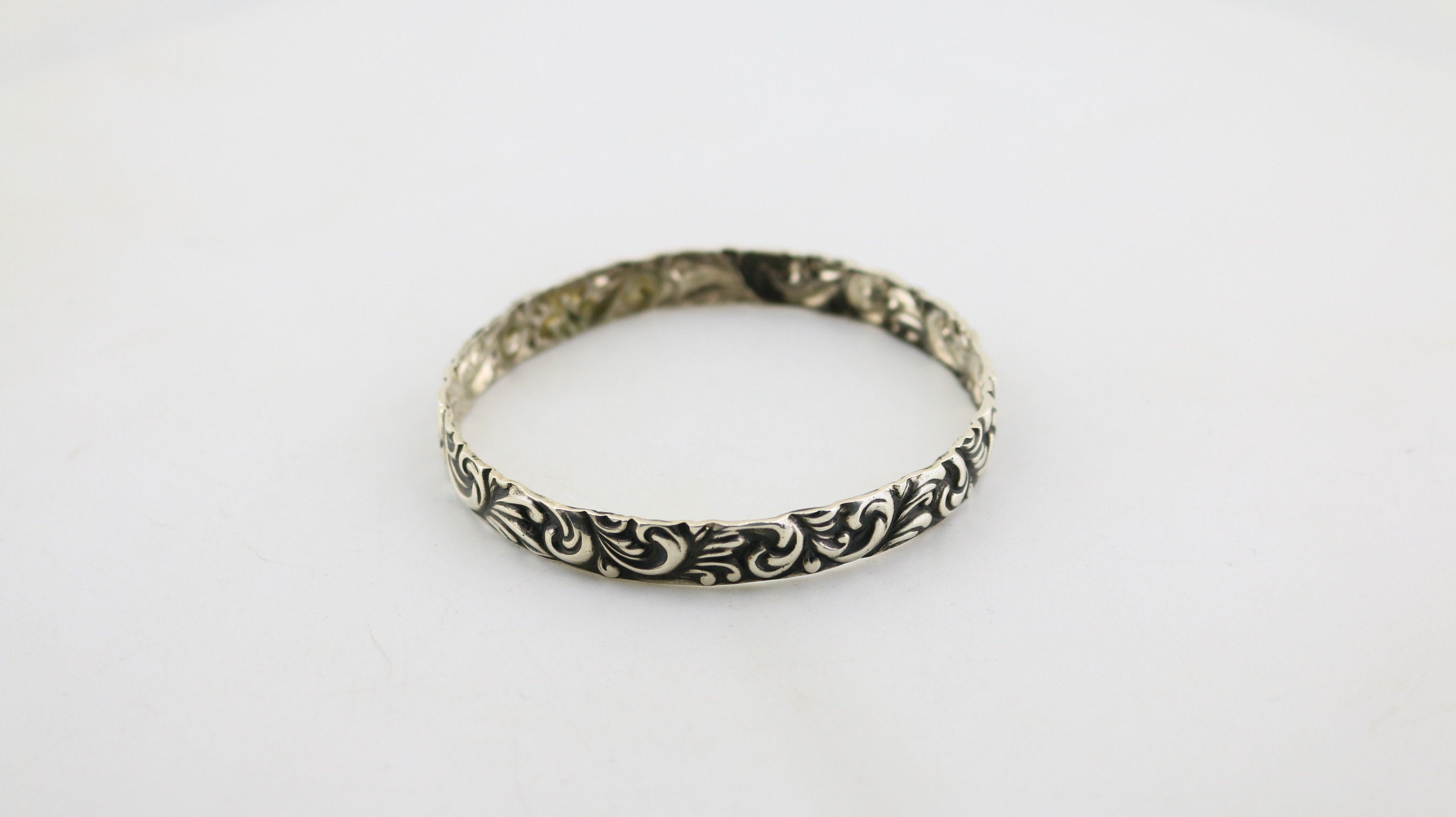 PRY シュウトSilver Hook Bangle [narrow] 23271_grande.jpg?v=1525812945