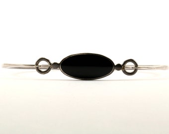 Vintage Oval Onyx Bangle Bracelet Sterling Silver BR 1546