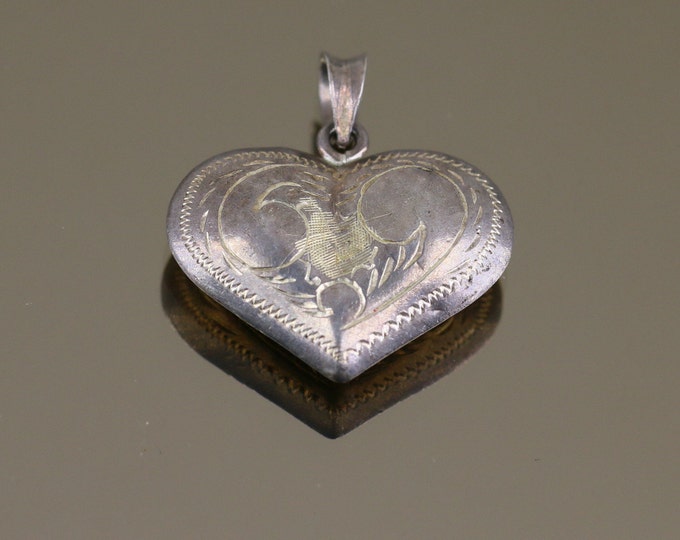 Vintage Etched Ornament Scroll Puffy Heart Love Design Pendant 925 Sterling Pd 1943