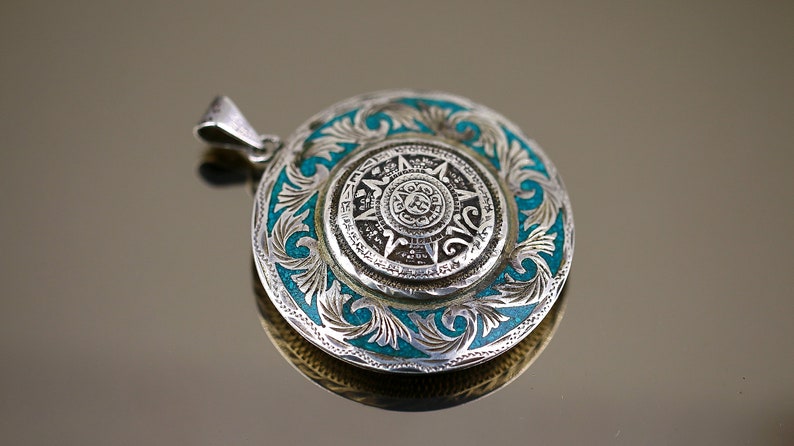 Vintage Large Round Shape Sun Maya Tribe Two Sided Floral Design Pendant 925 Sterling Silver PD 3