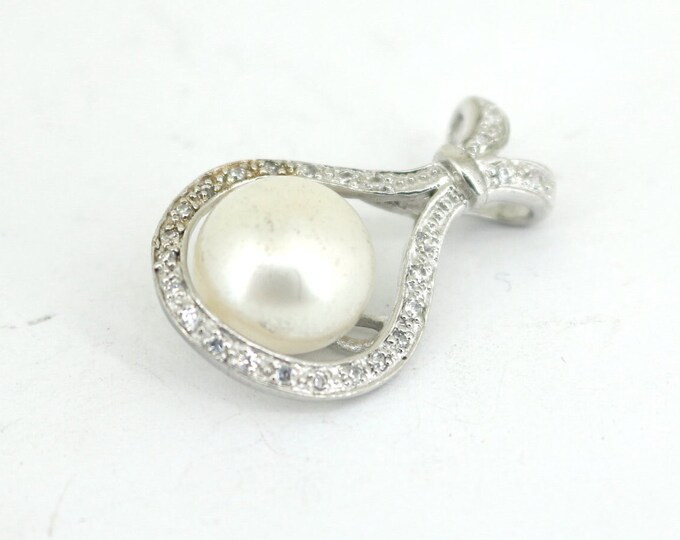 Vintage Shining Little White Crystals CZ Pink Pearl Charm Design Pendant 925 Sterling PD 2234
