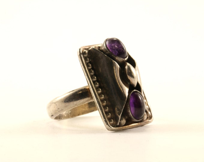 Vintage Size 8.25 Purple Amethyst Design Cocktail Ring 925 Sterling RG 2219