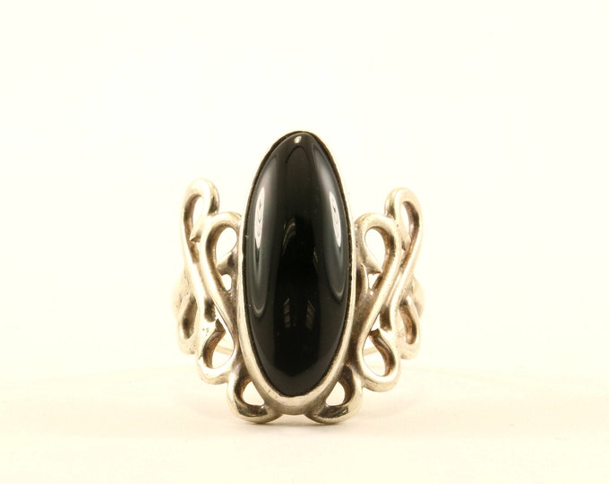 Vintage Size 5.75 Large Oval Black Onyx Scroll Ring 925 Sterling RG 2079