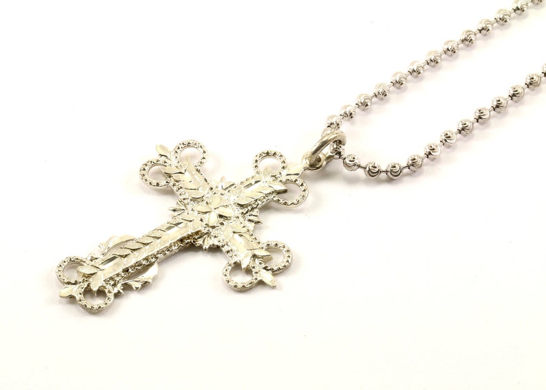 Vintage Cross Religious Necklace Silver NC 902