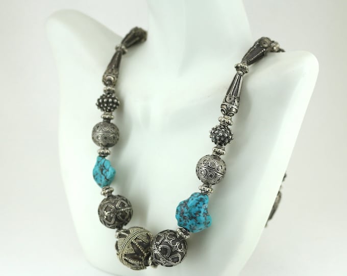 Vintage  Blue Turquoise Stone Massive Necklace 925 Sterling Silver NC 1894