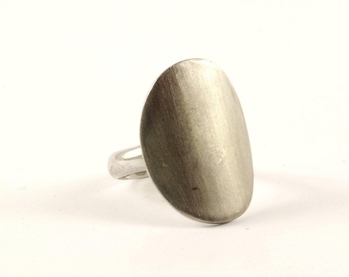 Vintage Size 6 Beautiful Oval Plain Matte Finish Design Ring 925 Sterling Silver Rg 100