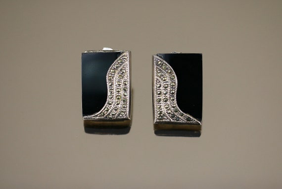 Wave Design Stud Earrings Antiqued Sterling Silver Wave Design Stud Earrings Antiqued Sterling Silver