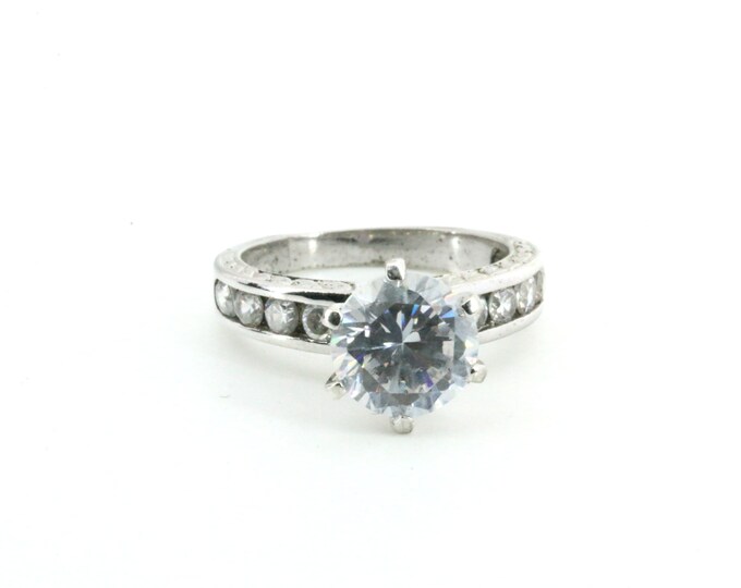 Size 6.75 Vintage Round White CZ Crystals Design Engagement Ring   925 Sterling Silver RG 4100