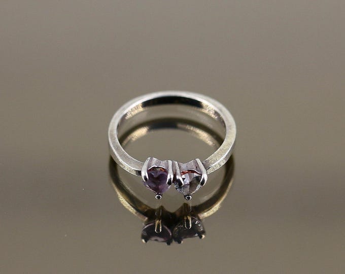 Vintage Plain Simple Shiny Heart Shape Two Crystals Amethyst And CZ Love Design Ring 925 Sterling Silver Size 7.75 RG 3606