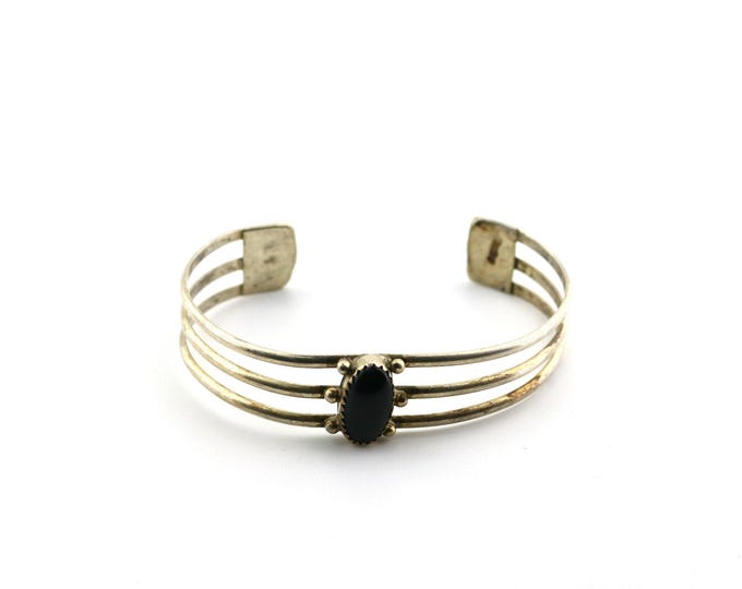Vintage EY Stamped Yazzie Navajo Southwestern Black Onyx Bead Design Cuff Bracelet 925 Sterling Silver BR 121Q