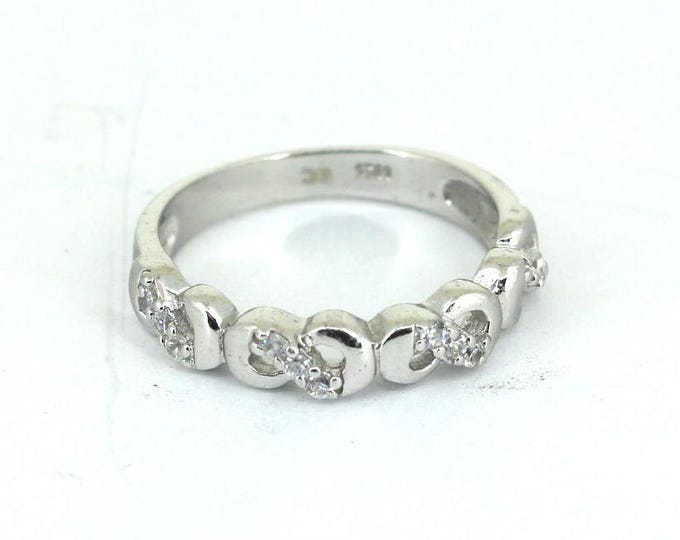 Vintage Size 8 Infinity Symbol Inlaid CZ Ring 925 Sterling Silver RG 4674